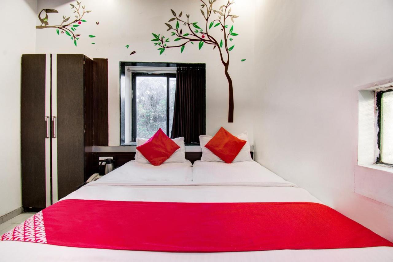 Oyo 11548 Hotel Mrunal Palace Aurangabad  Buitenkant foto