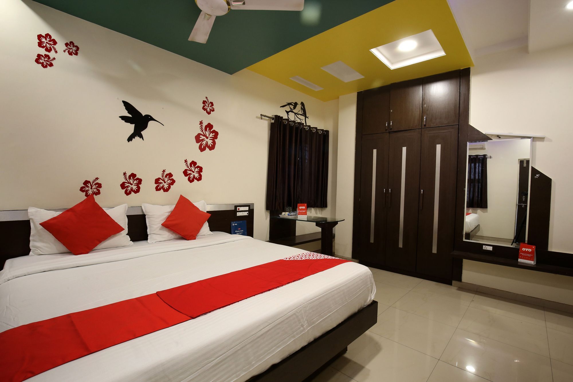 Oyo 11548 Hotel Mrunal Palace Aurangabad  Buitenkant foto